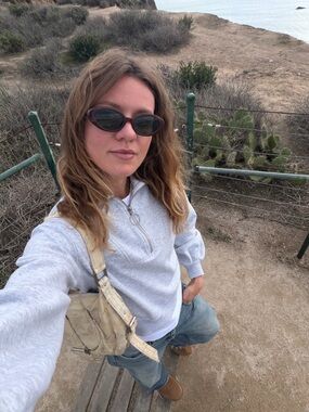 Meet your Posher, Elena